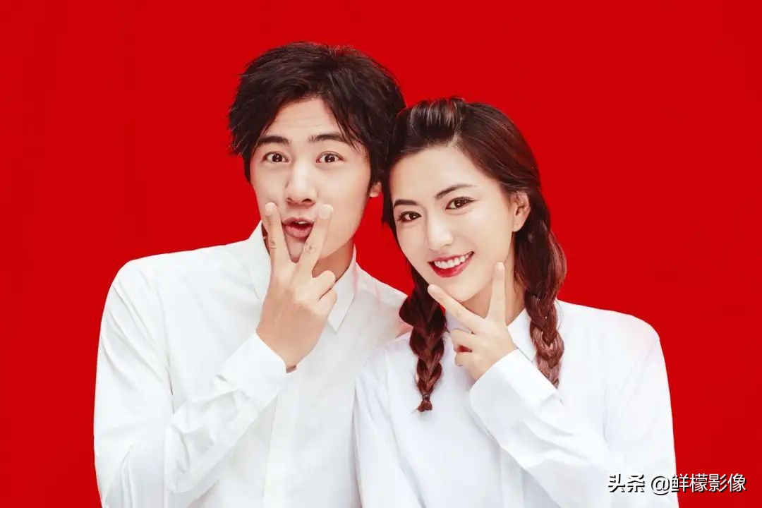 一步步教你如何拍出完美结婚照,拍结婚证件照穿什么衣服上镜