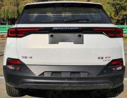 轴距2.7米的轿车空间,2.6米轴距1.8米空间