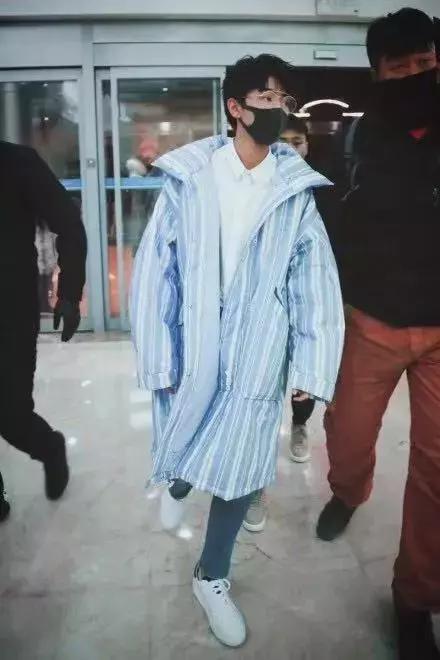 李宇春，吴青峰，王俊凯都在穿的韩国潮牌Pushbutton！