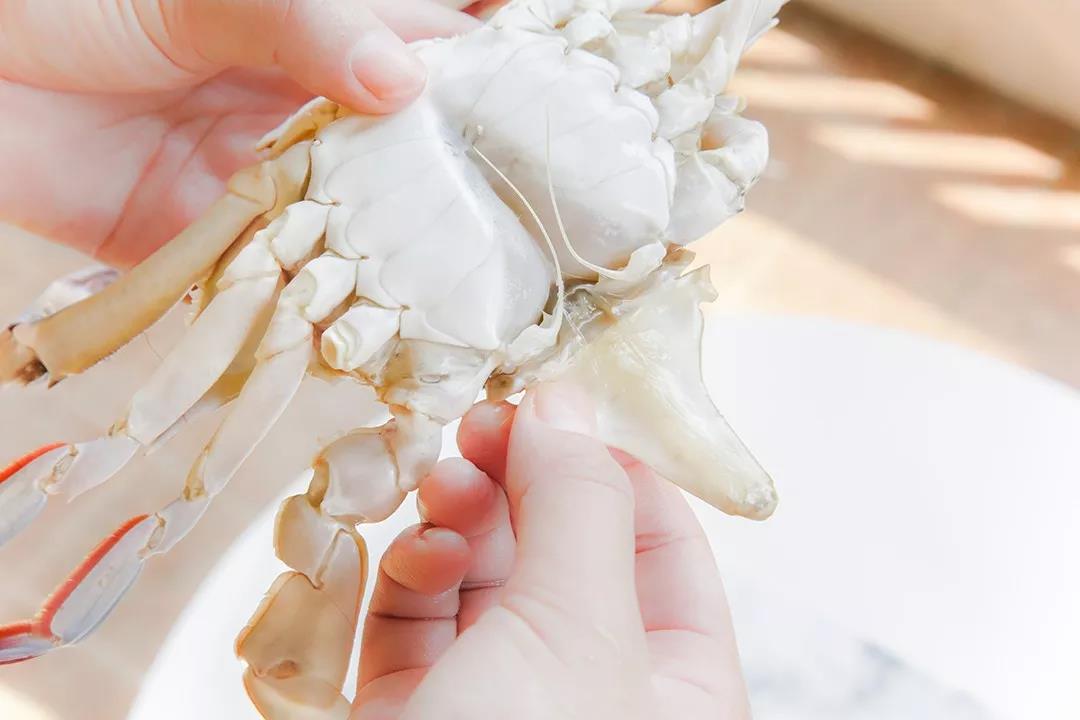 梭子蟹年糕煲做法大全家常,芋头火腿梭子蟹的做法大全