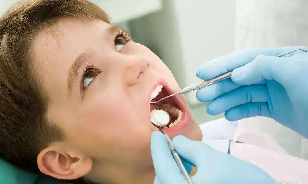 宝宝牙齿虫蛀了怎么办,宝宝牙齿松动了该如何处理