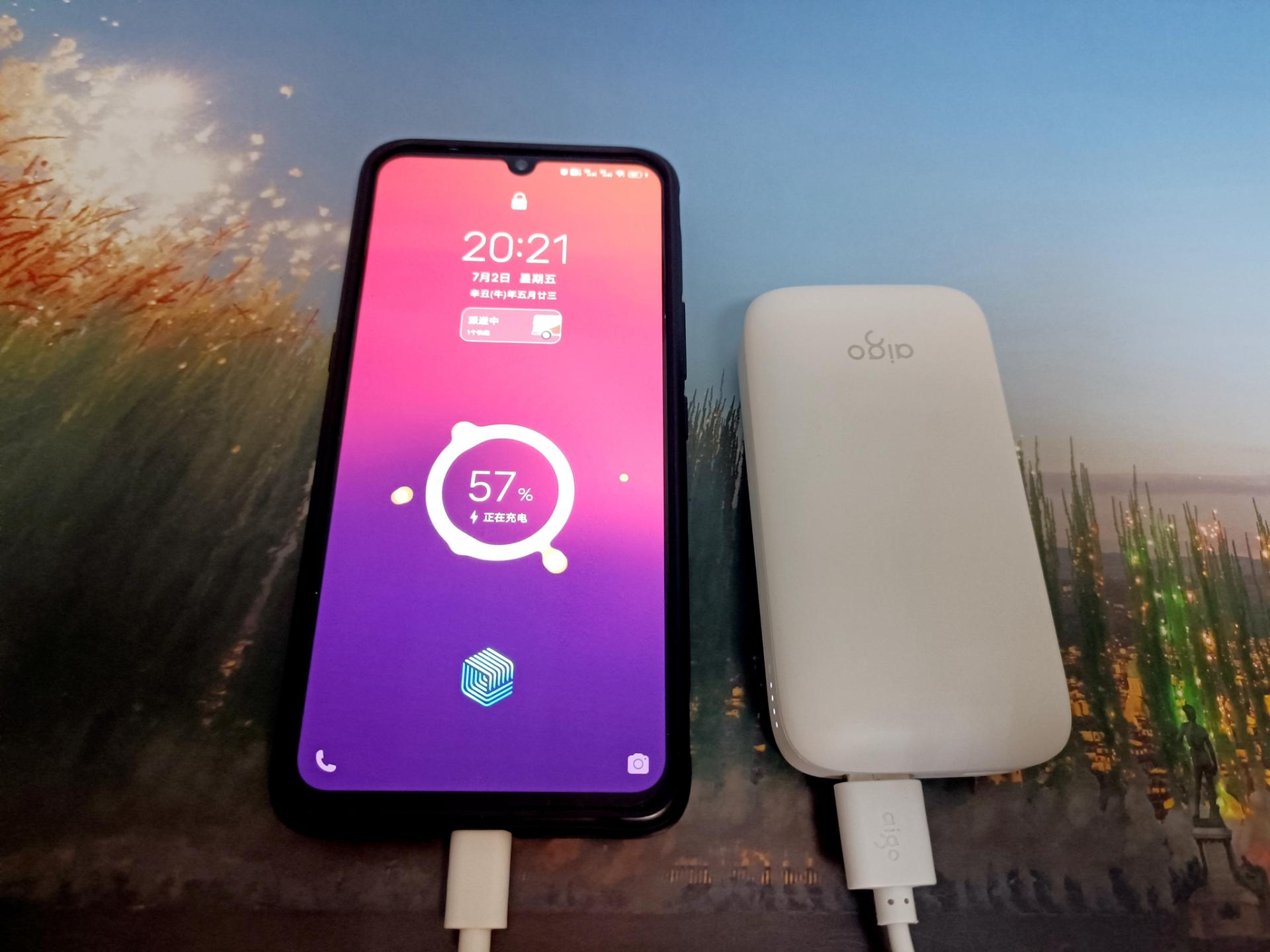 aigo爱国者充电宝10000毫安mini,aigo爱国者充电宝如何使用