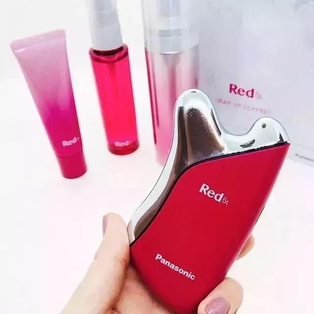 pola圣诞套装哪个好,pola樱花五件套