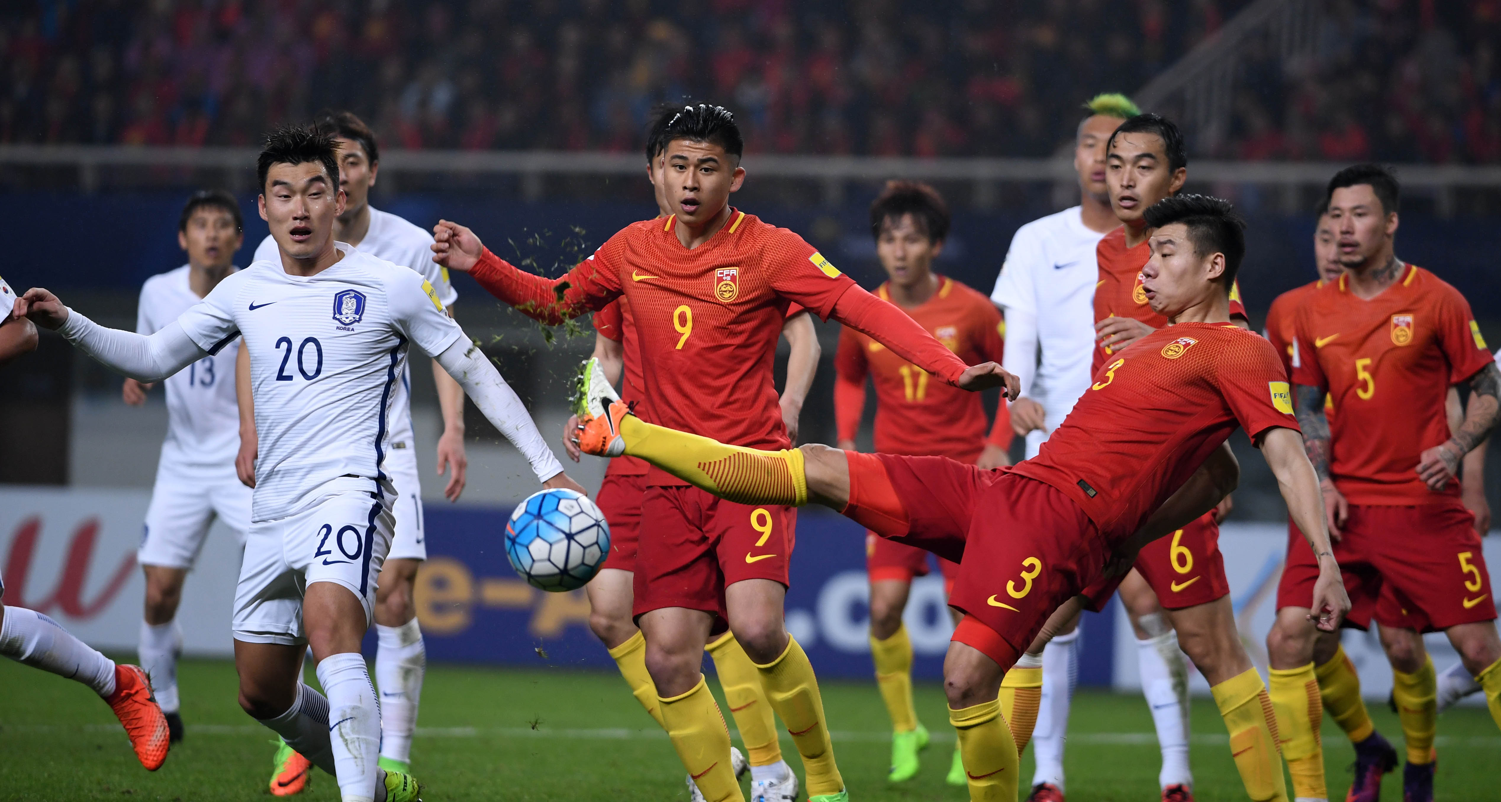 俱乐部胁迫足协，降级名额只保留1.5个，球队怎么办？