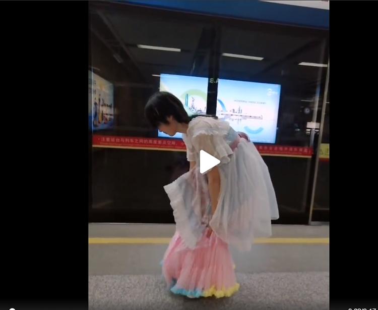 “土味lo娘”？这是什么操作？