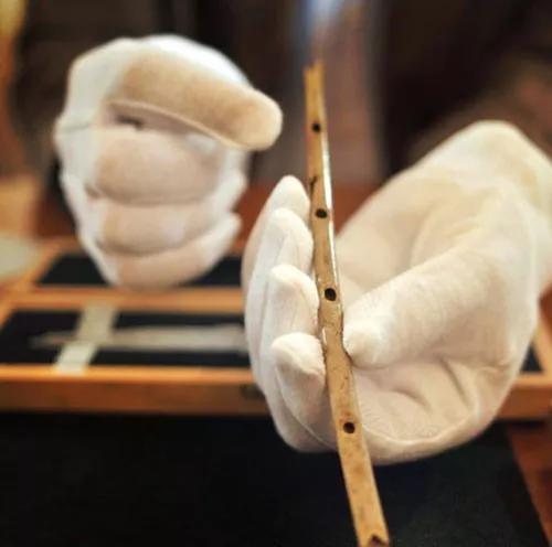 听脑音乐能激发大脑潜能吗,听脑波音乐能练平心静气吗