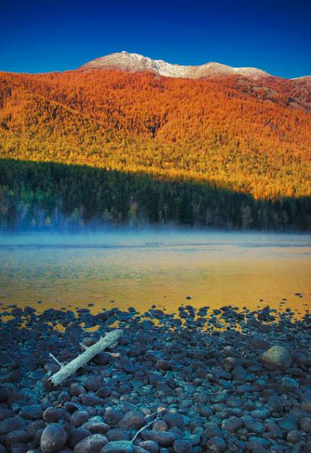 阿勒泰秋季旅行,新疆旅行阿勒泰秋天