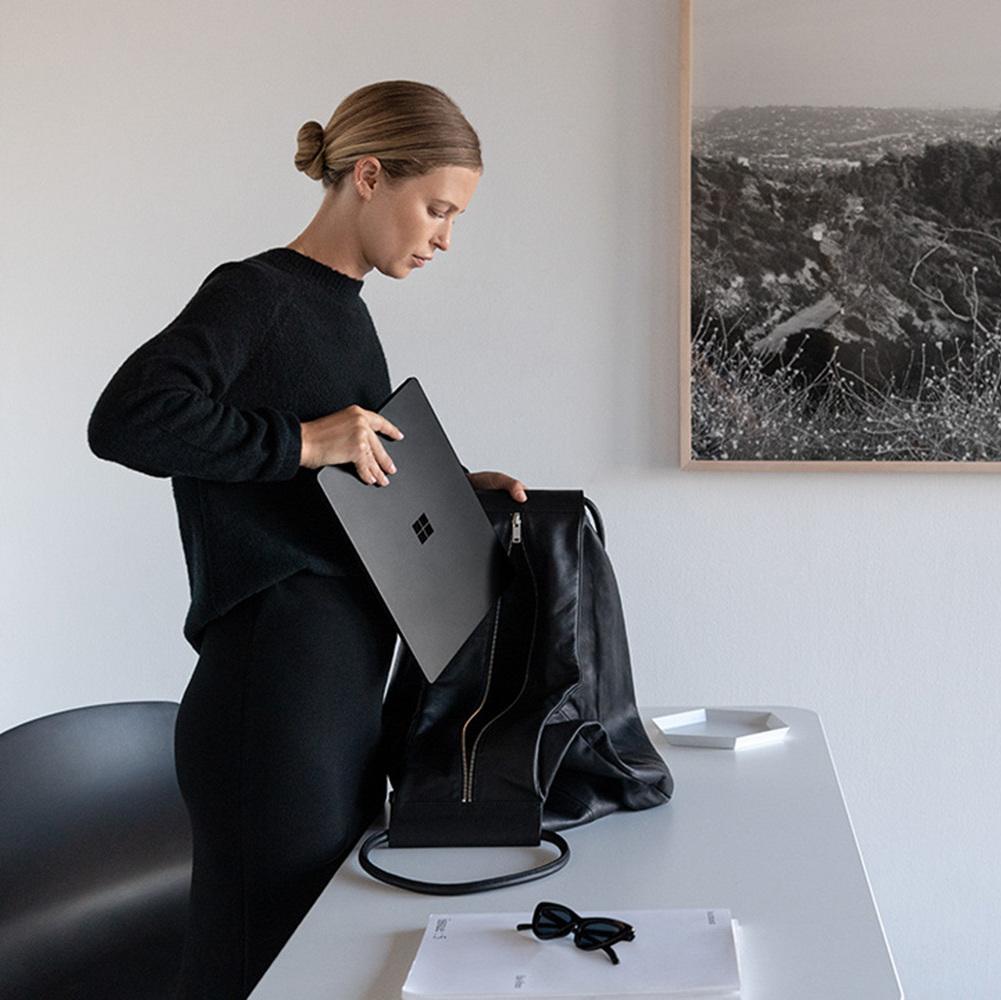 感受轻奢之美！职场丽人的年度办公数码