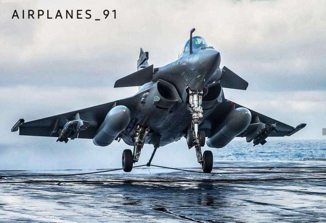 达索阵风战斗机vs布加迪,法国达索阵风