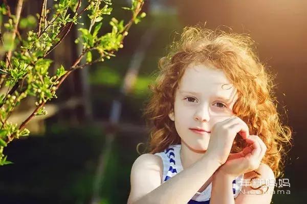 鼓励孩子就能让笨孩子变聪明吗,孩子变笨