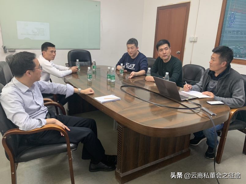 燕鹏飞老师受邀莅临秦汉科技参观指导工作