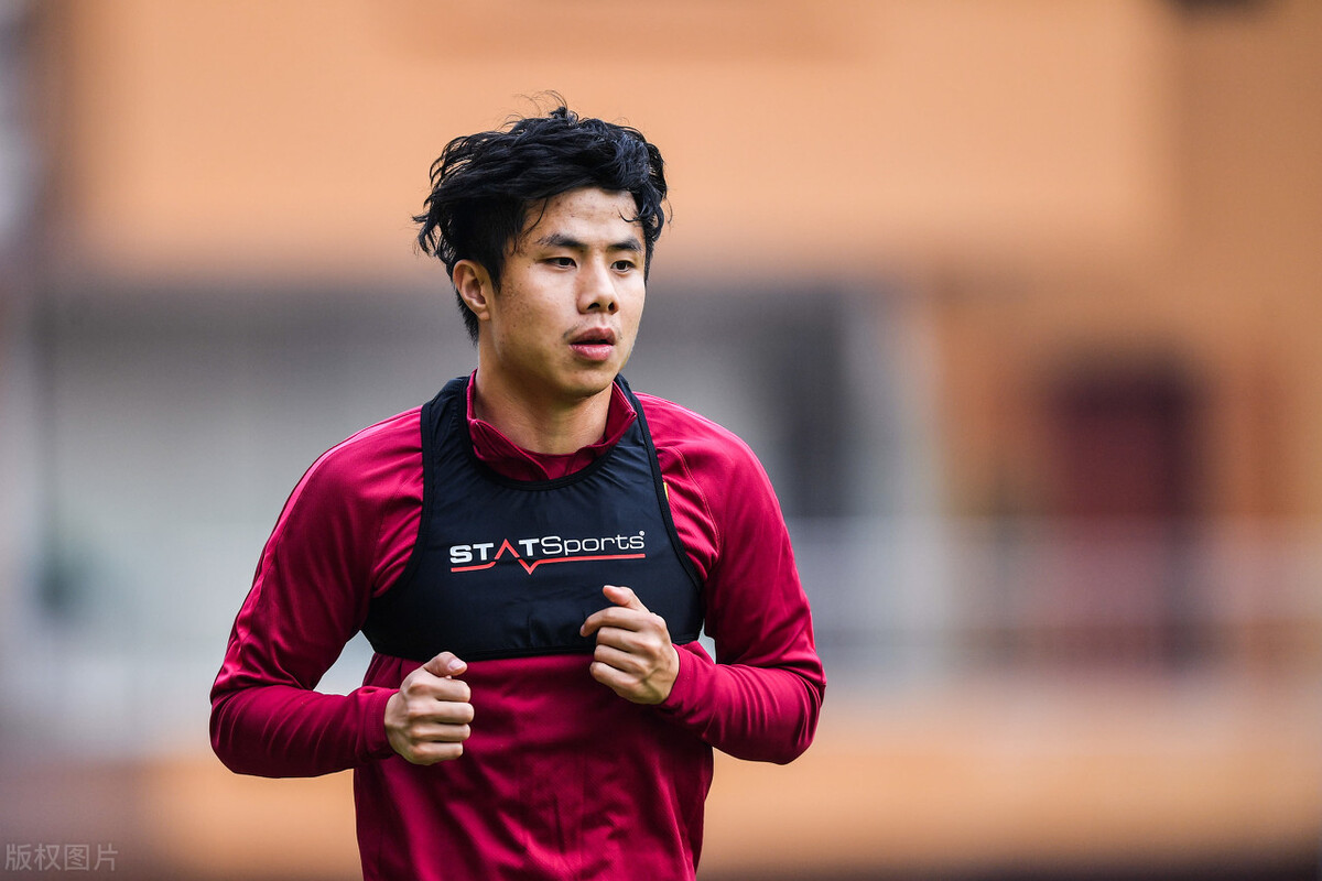 蒿俊闵三哥回家接地气,偶遇三哥蒿俊闵