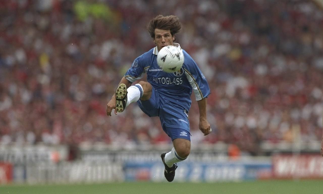 足坛历史上牛逼的小个子球员,足坛矮脚虎王英