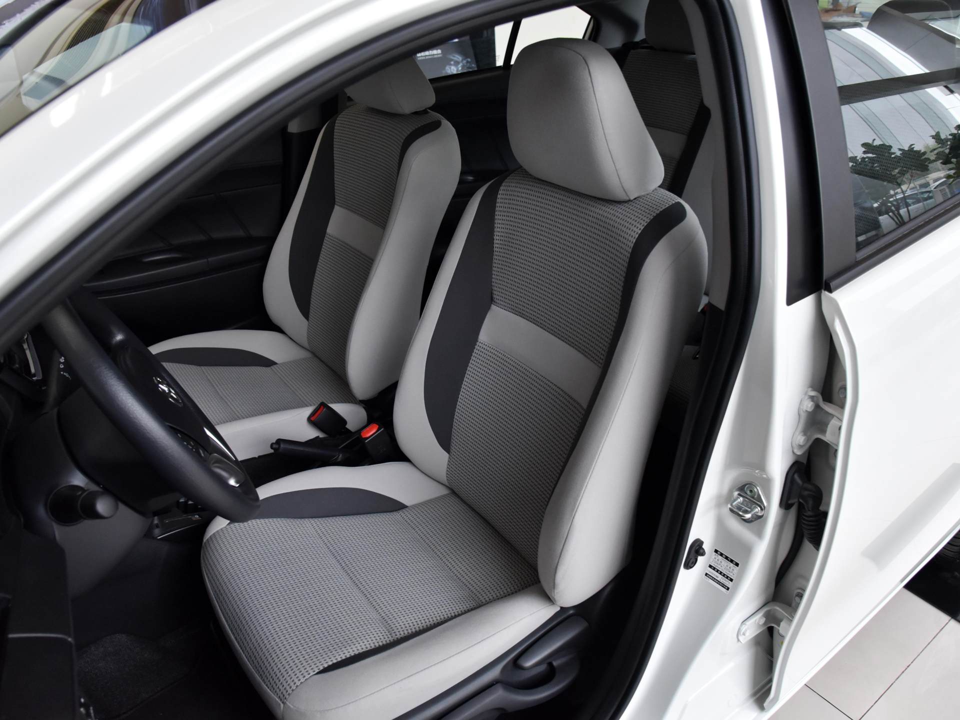 19款丰田威驰怎么样值不值得买,油耗低性价比高的日系车