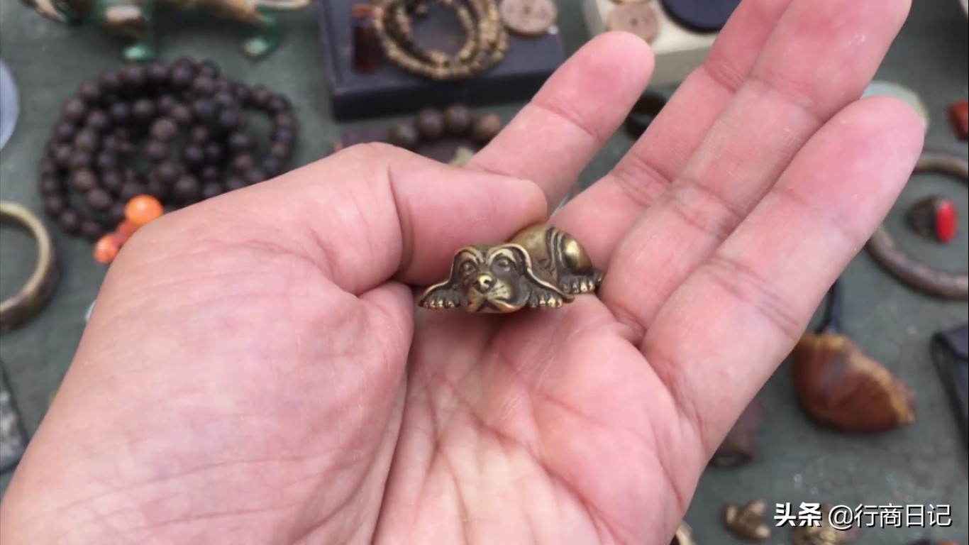 每天开市的古玩集市,每周三古玩集市