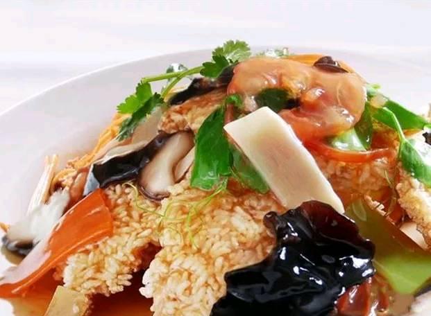 锅巴肉片的做法糖醋里脊,笋瓜青椒炒里脊的做法