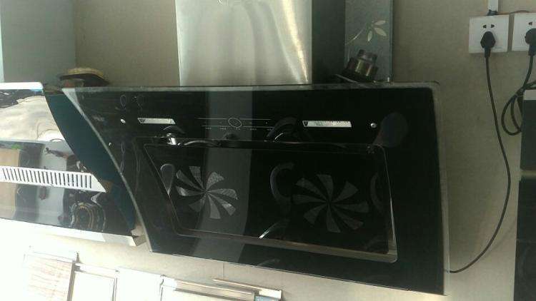 油烟机用久了油污难清理,清理油烟机油污小妙招家用