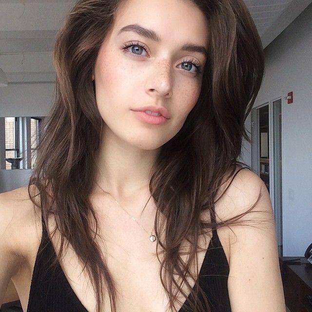 法国女人说：毫不费力的妆容，背后却是极致的努力