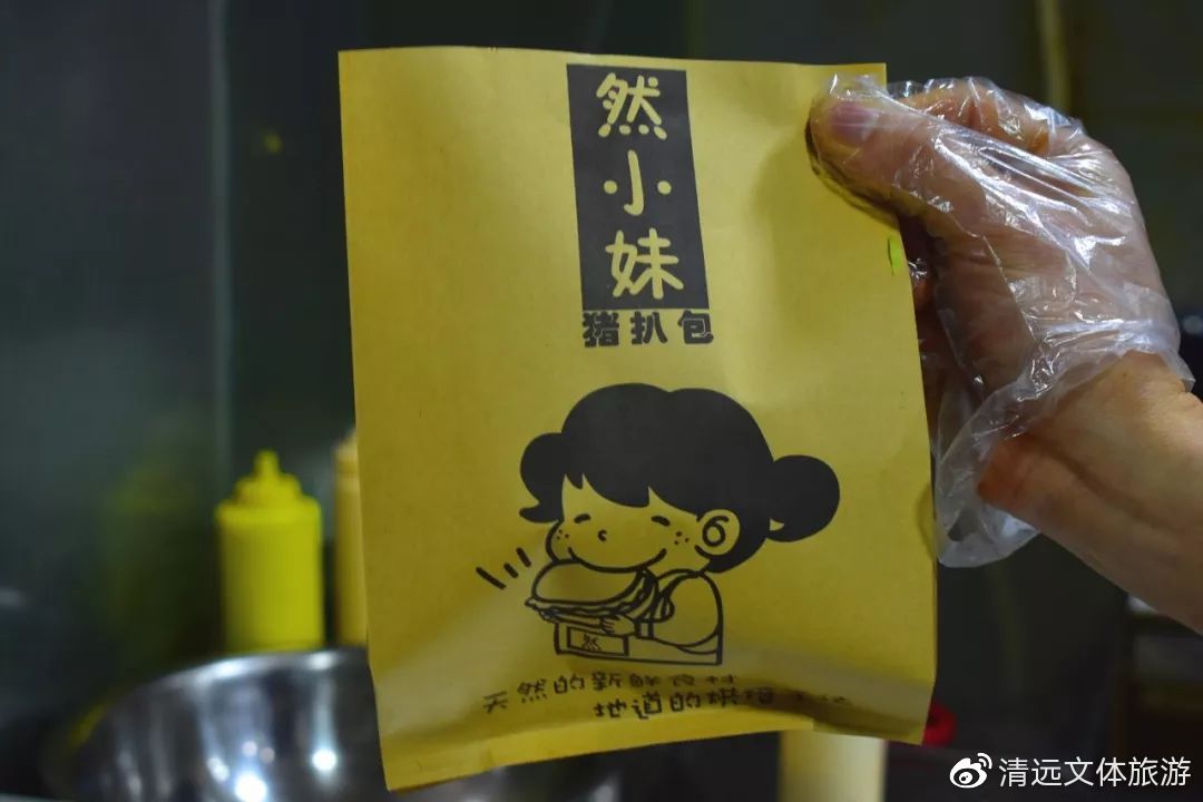 这些在学校周边开了十几年的小吃店，陪伴了多少人的青葱岁月！