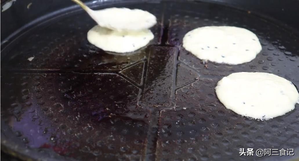 面食新吃法黄豆加个鸡蛋,黄豆和鸡蛋拿来做菜怎么做好吃