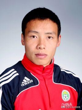 目前中国队有没有天才球员,中国足球史上最伟大的十个球员