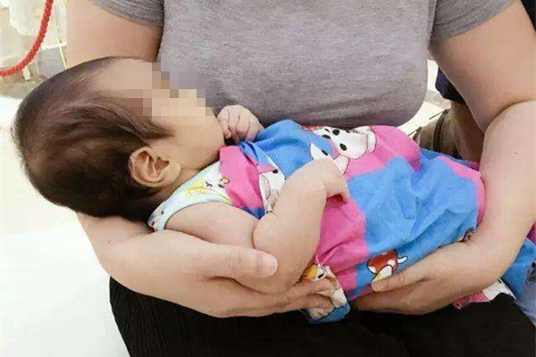 少女胯和妈妈胯怎么区分,女生胯是什么时候发育的