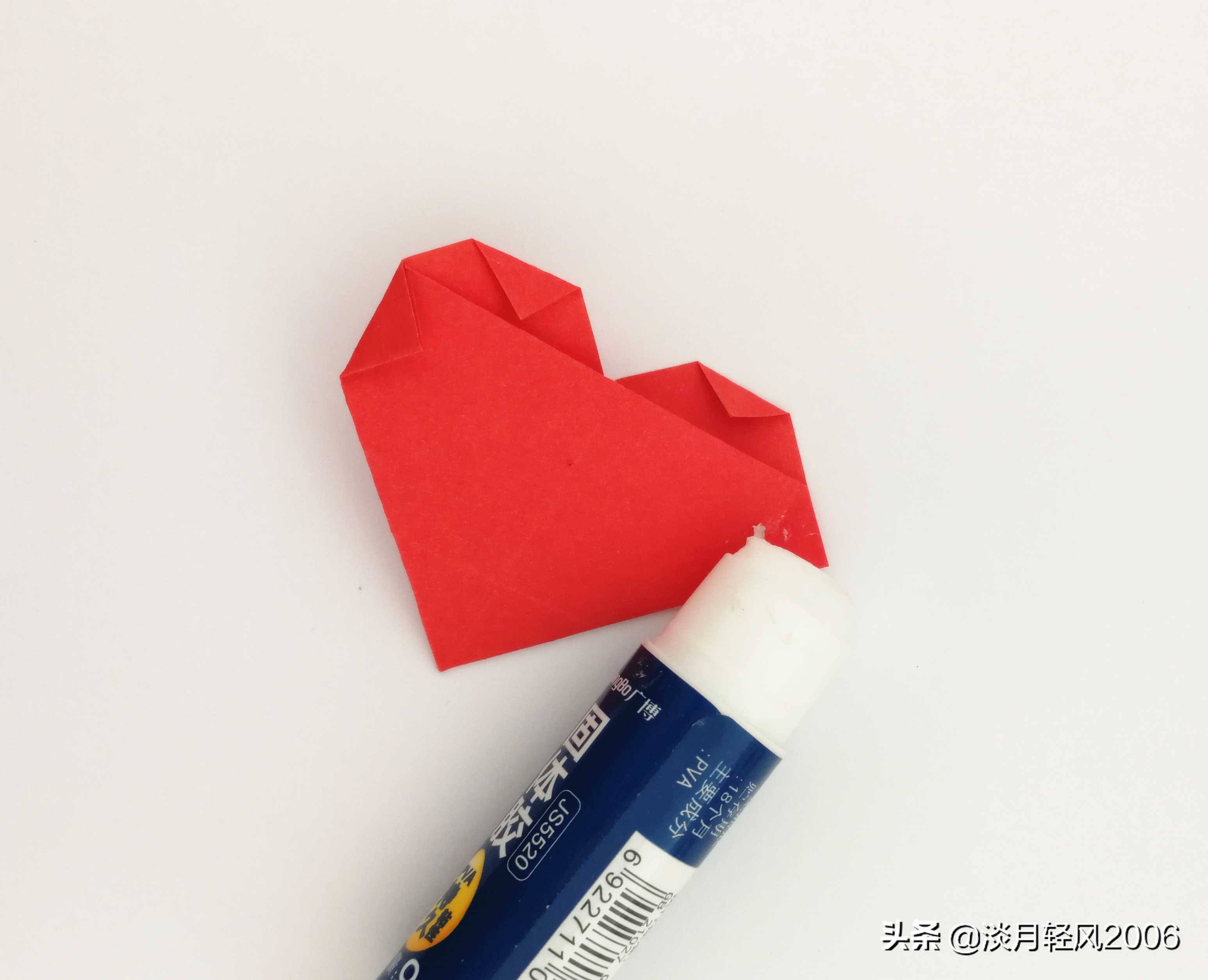 用正方形纸折的小儿手工简单,一张纸折的简单小手工