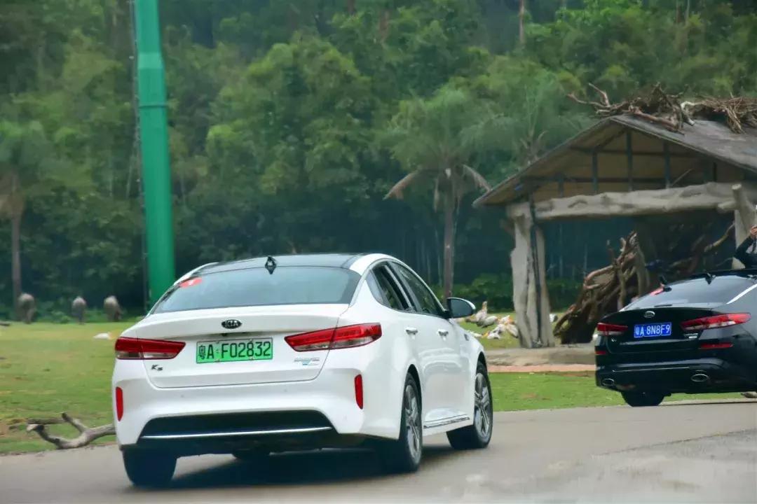 车评k5车怎么样,起亚k52.0自吸百公里加速