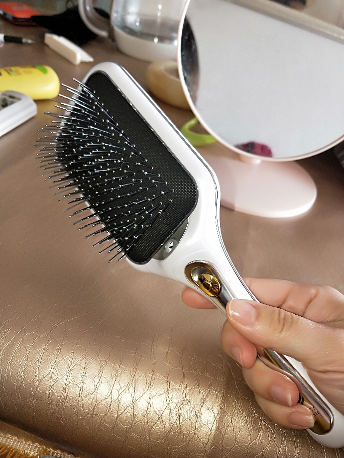 日本电动梳推荐,日本负离子吹风梳子
