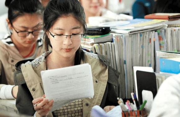 文科生和理科生的薪水差距有多大,毕业后才发现文科生和理科生差距