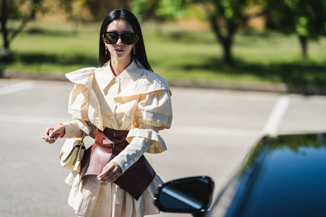 徐睿知穿搭同款连衣裙,超华丽服装配饰