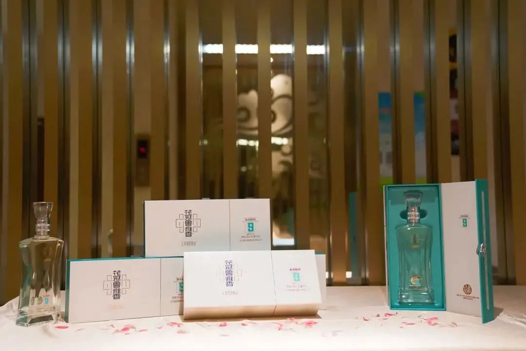 花冠20年52度多少钱一瓶,花冠为什么要做年份老酒