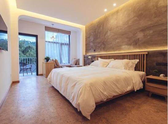 杭州最美民宿落地窗湖景房,杭州最美十大民宿酒店