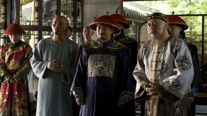 两大军事集团的争斗导致什么后果,两个地产商的利益纷争