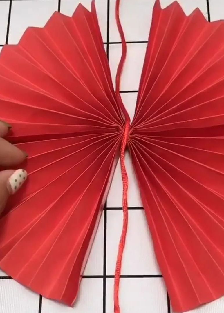 国庆节关于赞美祖国的手工制作,怎么用橡皮泥做关于祖国的手工