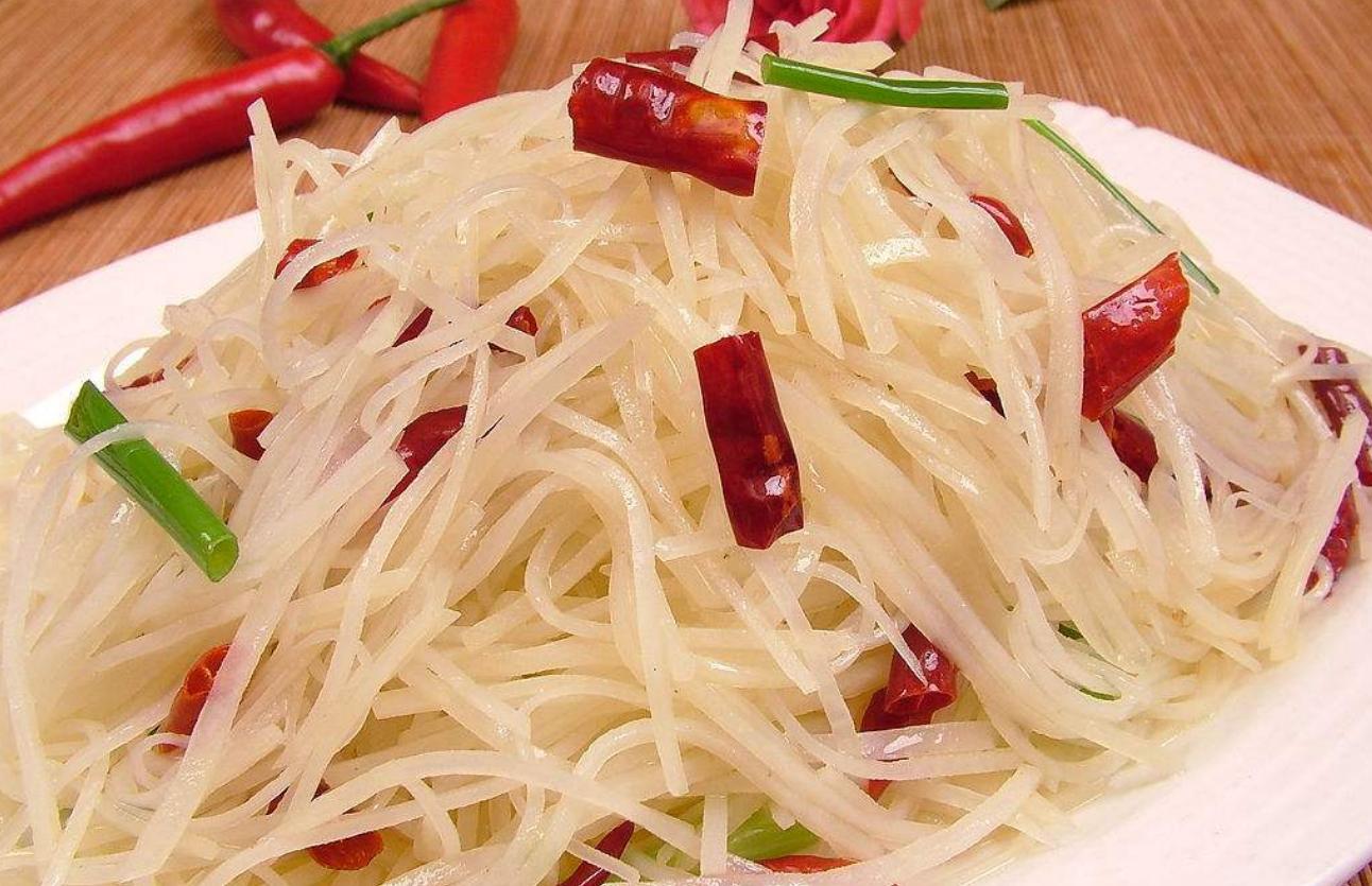 萝卜这样做真好吃不用炒不用炸,萝卜这样做着吃