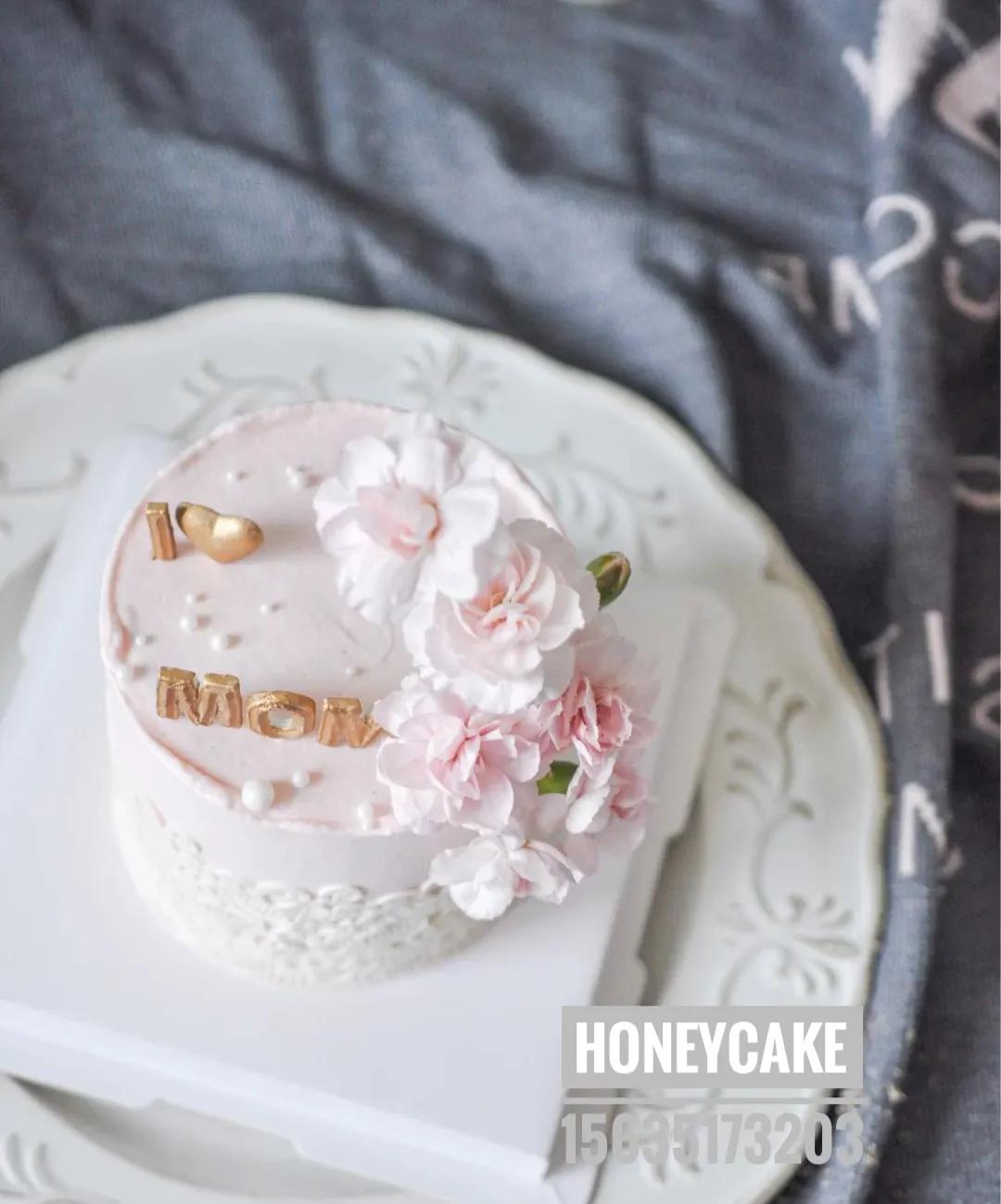 最浪漫又漂亮的蛋糕,好吃又甜蜜的蛋糕