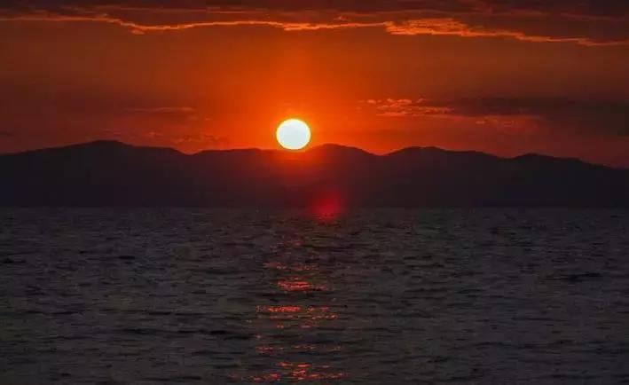 混了100年，美国*手党黑**该“还”了