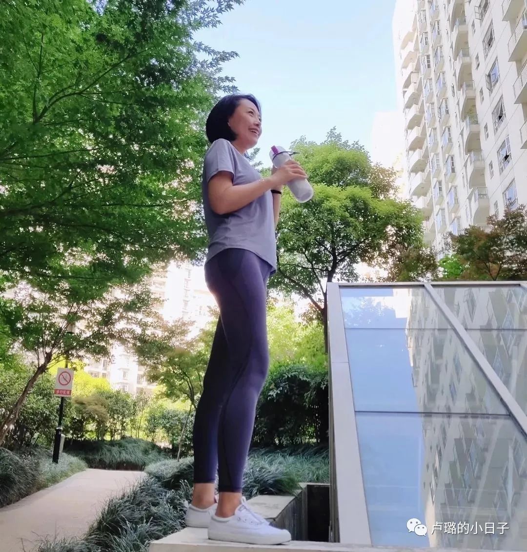 花几千块买的衣服,质量好又便宜的运动衣