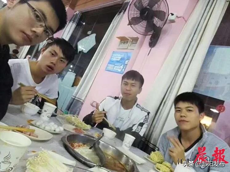 南昌大学学霸寝室集体保研名校,江西学霸宿舍考研成功