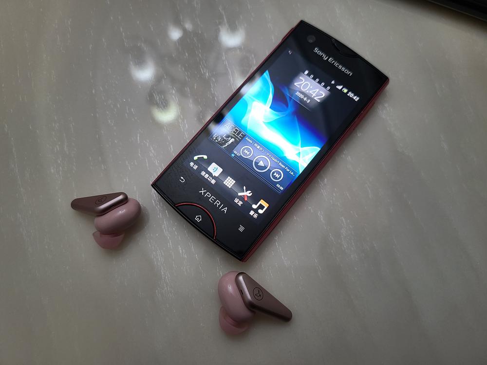 九年前的安卓小机皇，闲鱼50元入手，当个MP3*放播**器真香