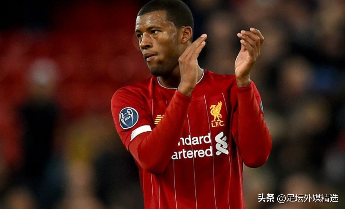 国际足坛转会市场动态:曼联加速转会事宜,其他俱乐部紧张起来