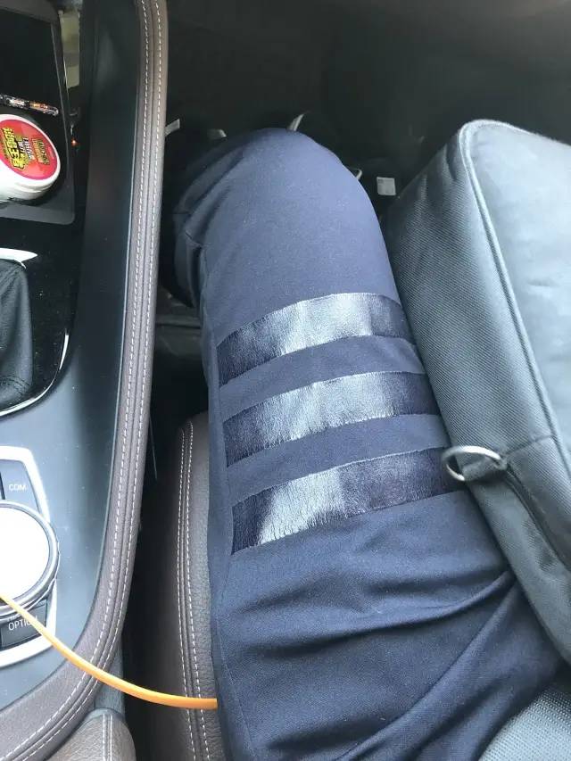 哈哈哈哈哈哈我笑到我妈把鞋塞我嘴里