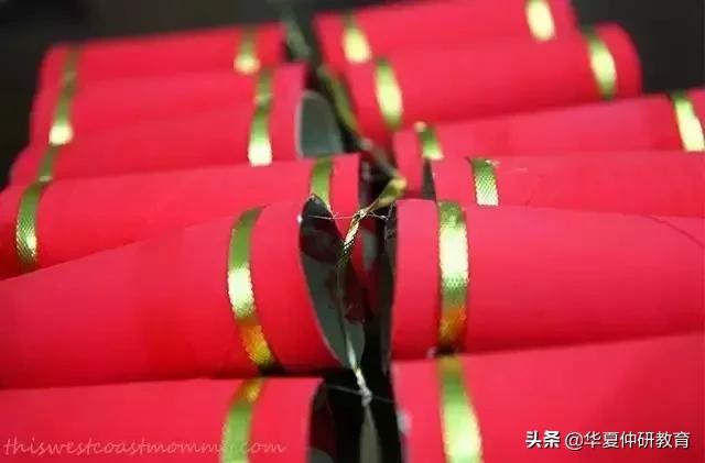 幼儿园元旦手工制作：鞭炮灯笼卡纸舞龙