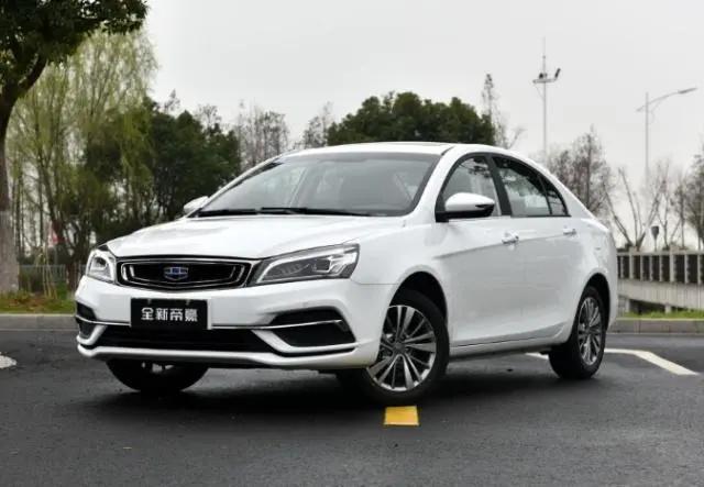 吉利口碑最好三款车是哪一款,国产车10万内性价比最高的车吉利