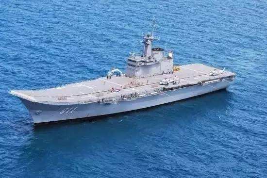 世界最大航空母舰的简介,航空母舰布局详细介绍