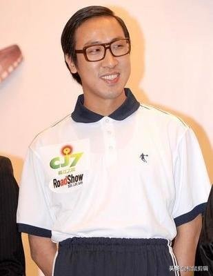 周星驰电影中的经典的一幕,周星驰和吴孟达最早的一个配角