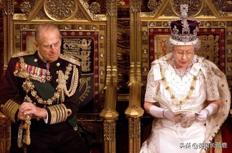 “感谢74年的陪伴，来生一定要再做我的爱人，好吗？”