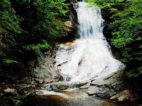 大别山最高峰天堂寨,大别山区有几个县