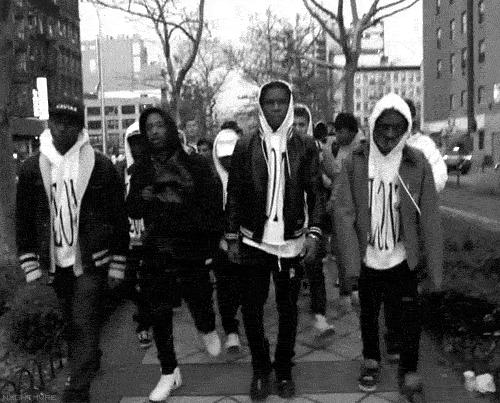 陈冠希穿什么牌子的衣服好看,陈冠希的潮牌真的好看吗